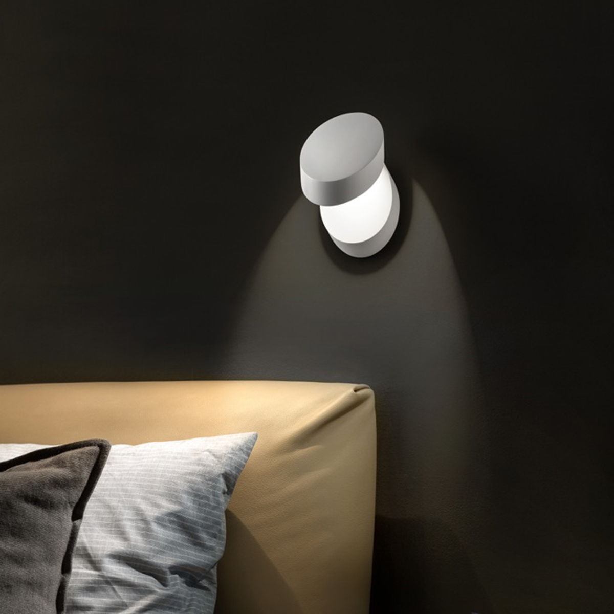 Studio Italia Pin-Up LED Wand- / Deckenleuchte, weiß matt, Anwendungsbild, Abb. 2