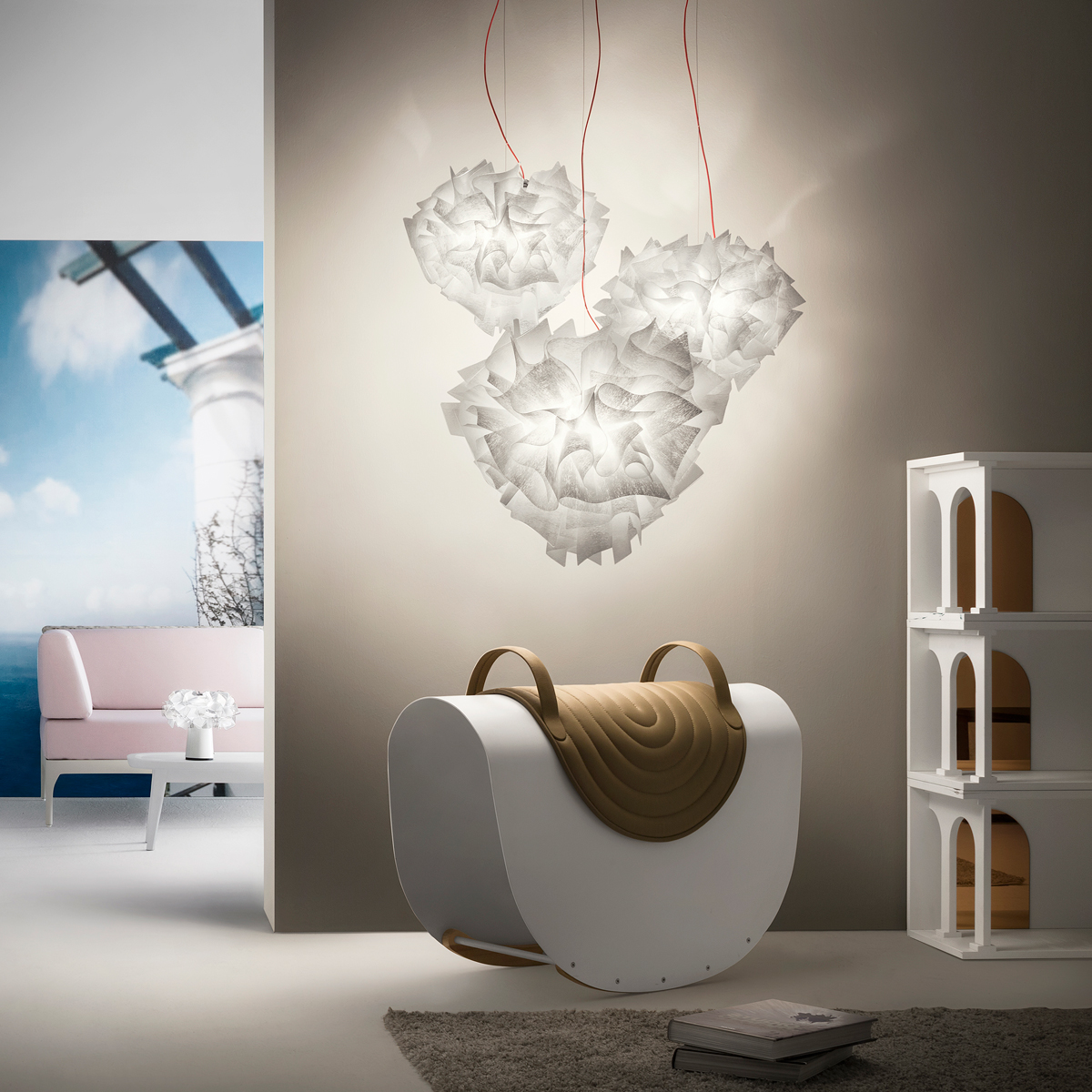 Slamp Veli Couture Suspension, Textilkabel: rot, weiß dekoriert, und Veli Large Couture Suspension, Textilkabel: rot, weiß dekoriert