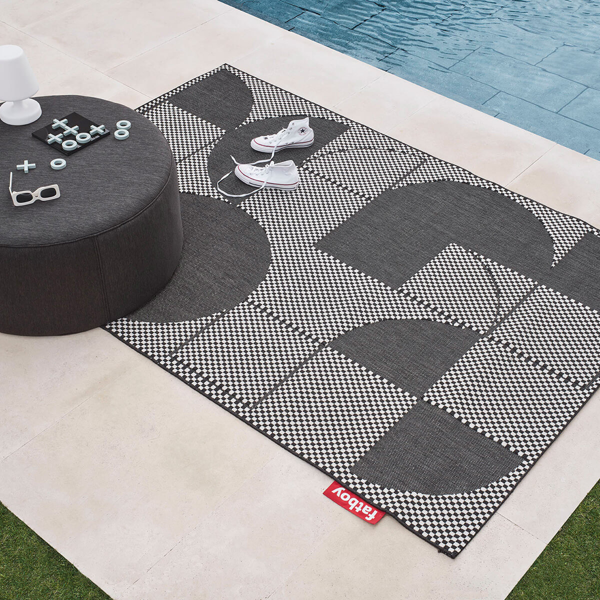 Fatboy Carpretty Petit Outdoor Teppich, Jigsaw schwarz-weiß