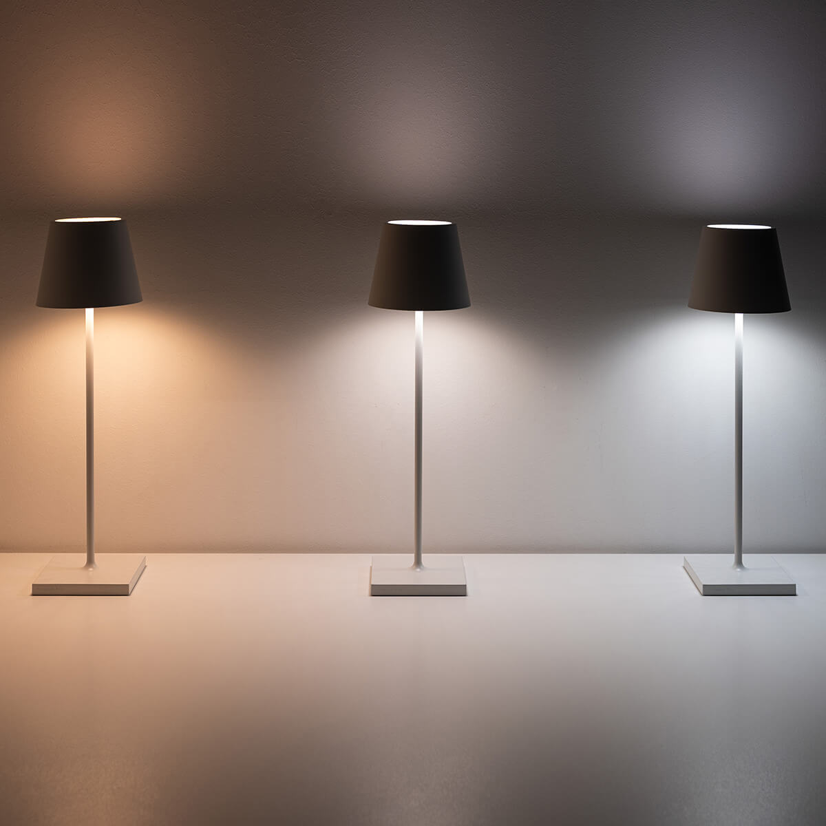 Zafferano AiLati Poldina Pro LED Akkuleuchte, 3 Lichtfarben (2.200/2.700/3.000 Kelvin)