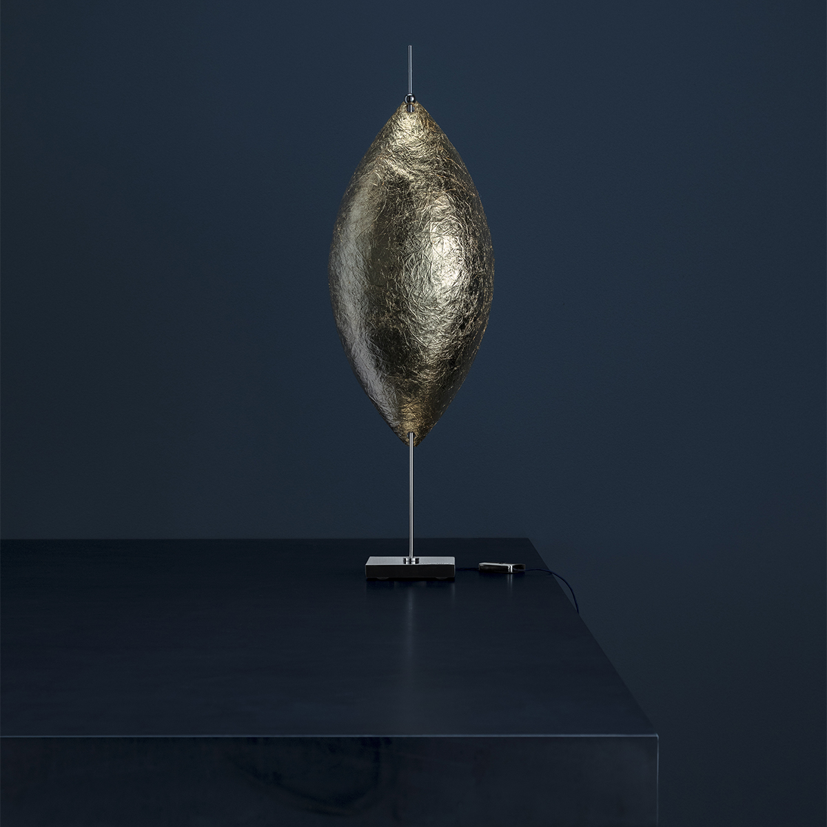 Catellani & Smith PostKrisi 10 Malagolina LED Tischleuchte, Gold