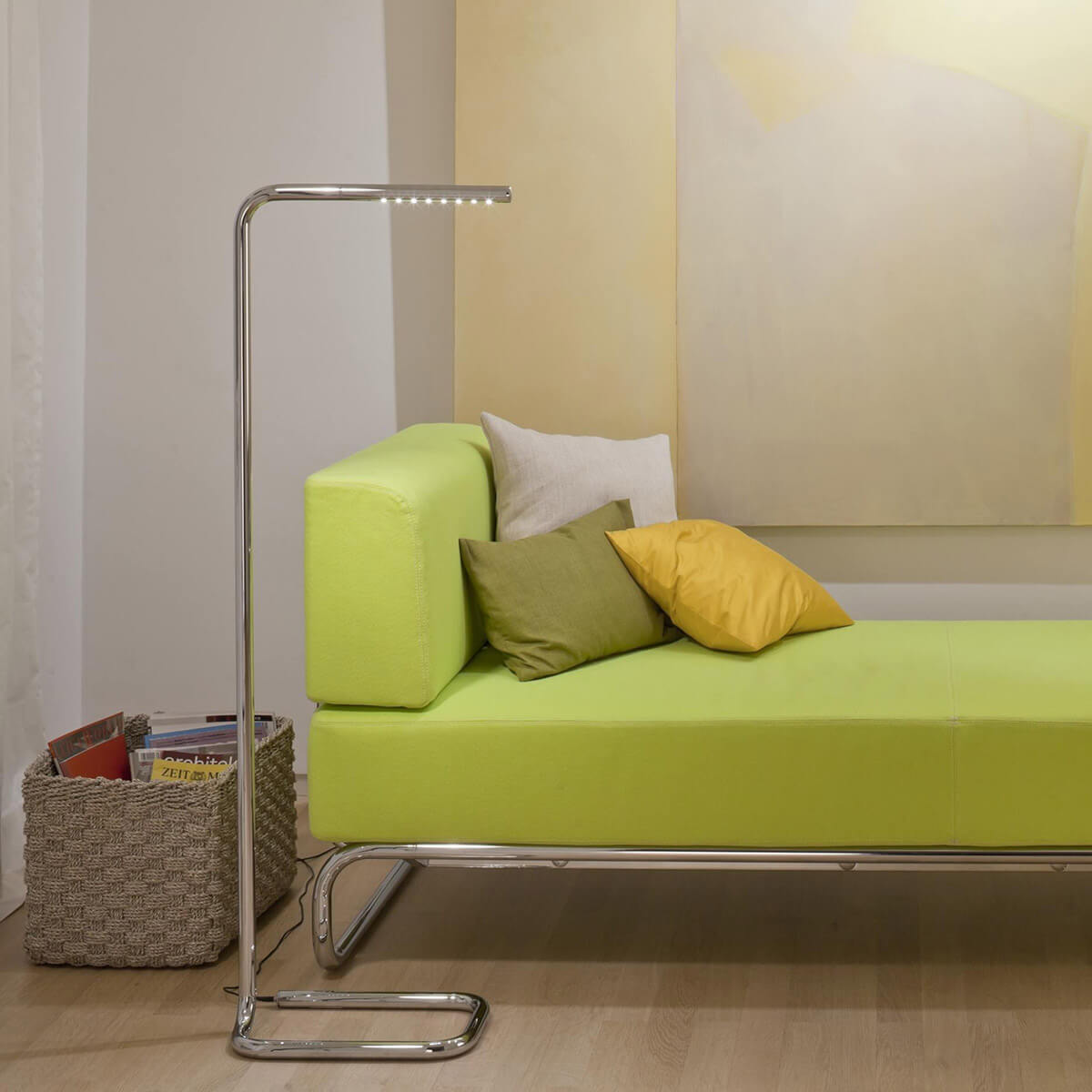 Tecnolumen Lum 125 LED Stehleuchte, Chrom