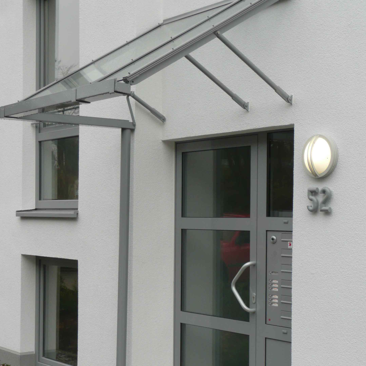 6105 Wand- / Deckenleuchte