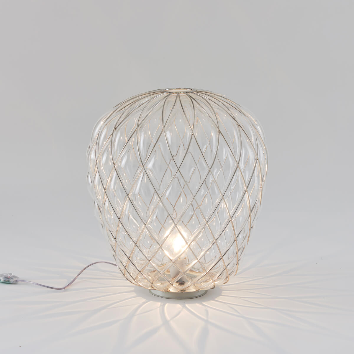 Fontana Arte Pinecone Grande Tischleuchte, Chrom / transparent