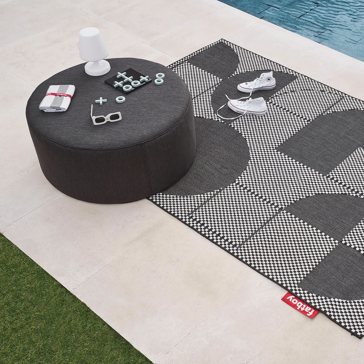 Fatboy Beach Baggy Strandtuch mit Kopfkissen, Lilac (fliederfarben)