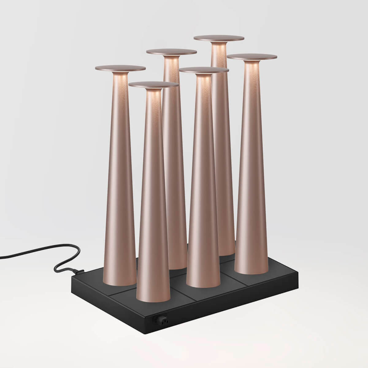 IP44.DE 6er Set Lix Skinny LED Akkuleuchte inkl. Multi-Kontaktladestation, bright bronze (Bronze)