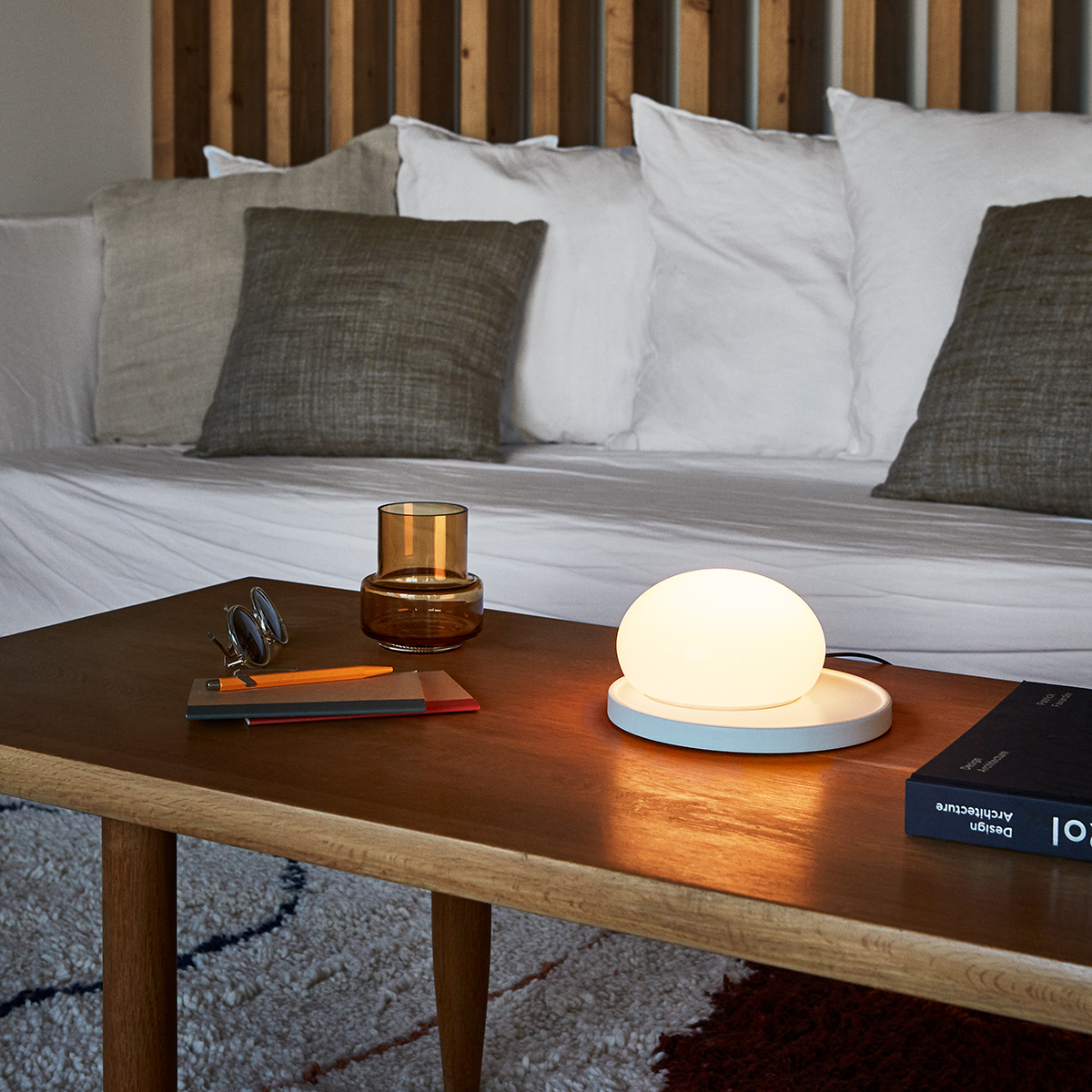 Marset Bolita LED Tischleuchte, weiß