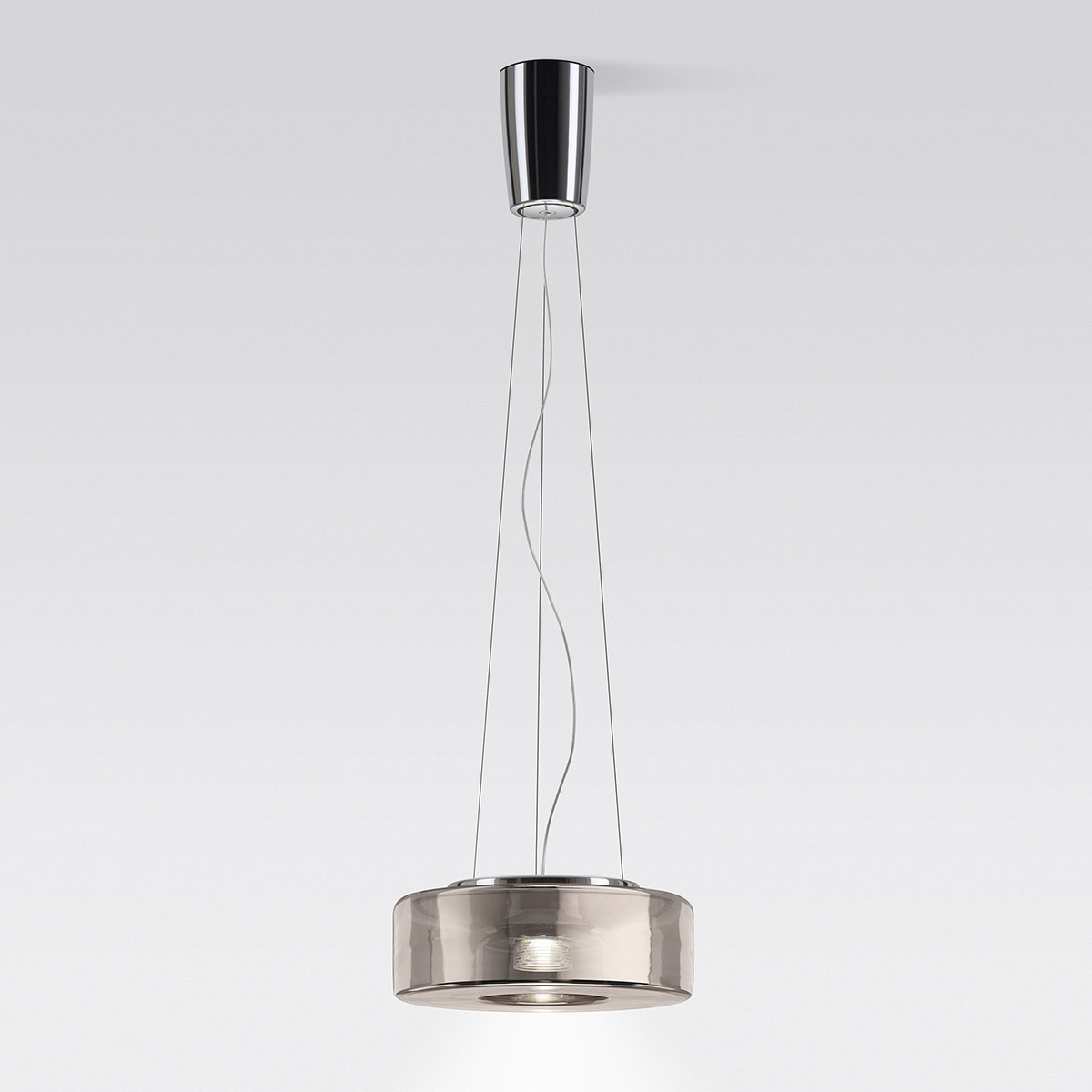 Serien.lighting Curling Suspension Rope M LED Pendelleuchte, 3000 K, Glas neusilber (©serien.lighting)