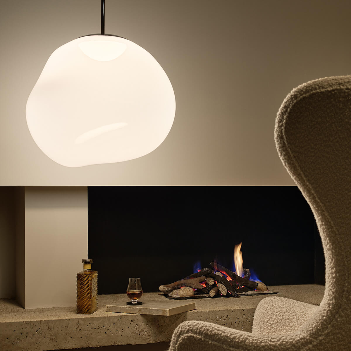 Tom Dixon Melt LED Pendelleuchte, opal / Silber