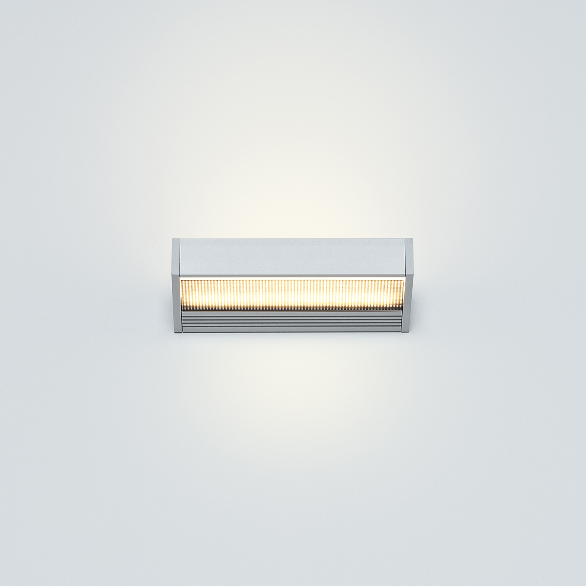 Serien Lighting SML LED Wall S, Alu silber eloxiert, 3000K, Gläser: satinée / Raster
