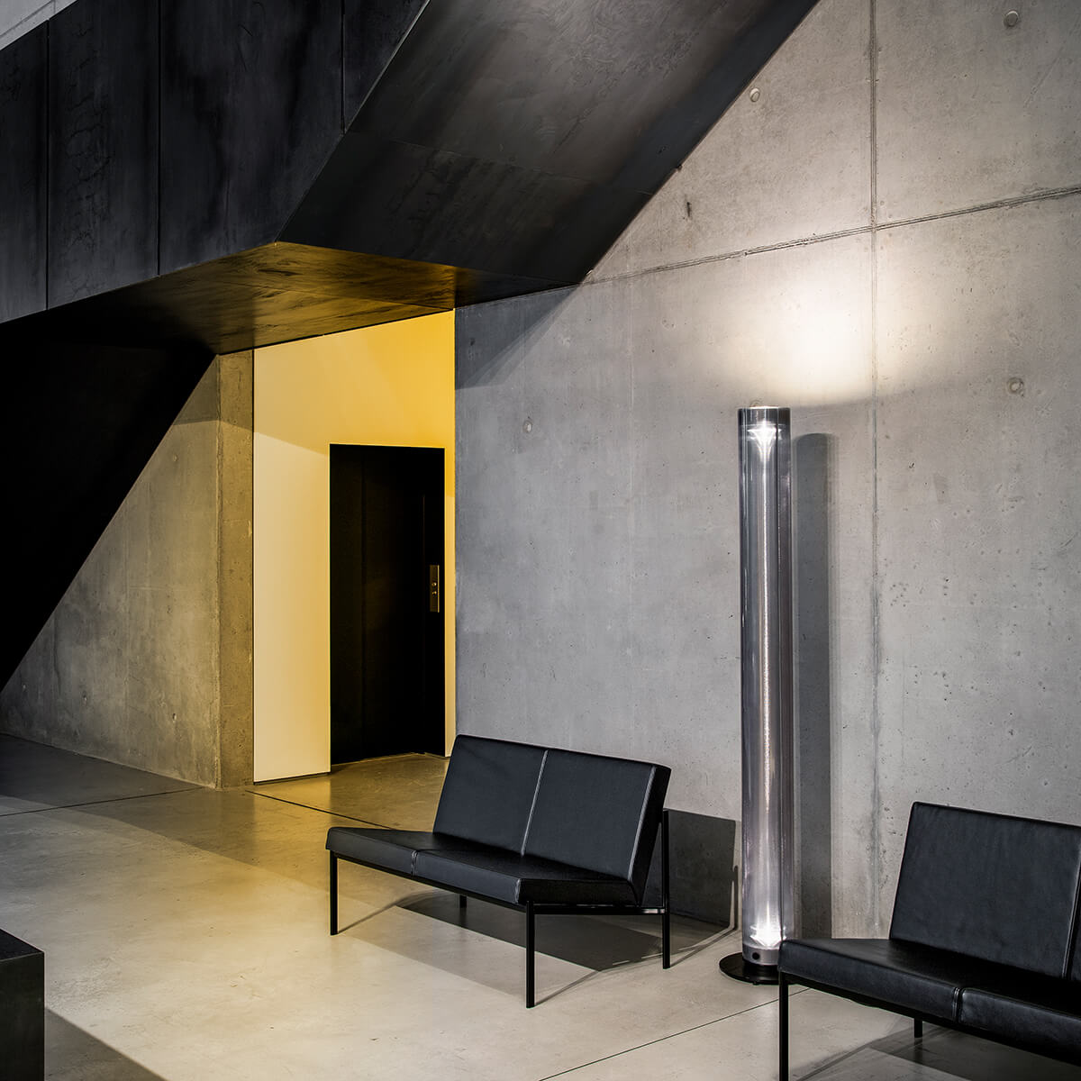 Twilight 360 LED Stehleuchte, Wireless Dim