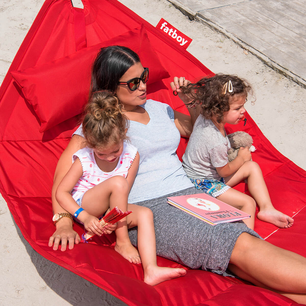 Fatboy Headdemock Pillow Kissen, rot, mit der Fatboy Headdemock Hängematte, rot (separat erhältlich)