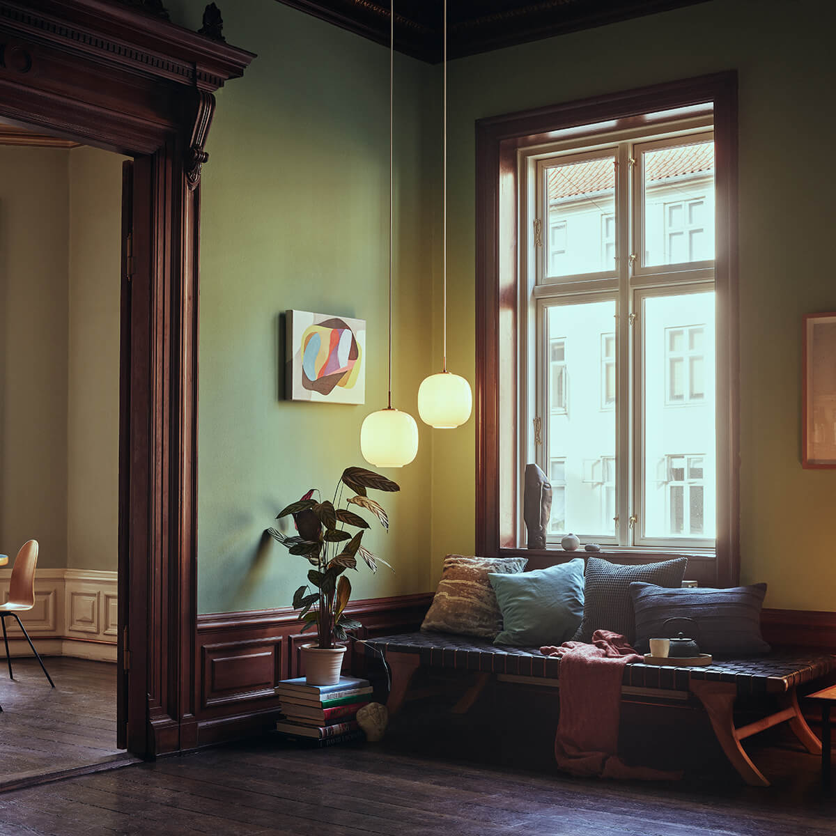 Louis Poulsen VL45 Radiohus Pendelleuchte, Ø: 25 cm, Opalglas weiß