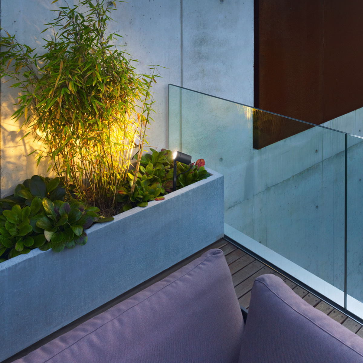 IP44.DE Piek 25 LED Spießstrahler, antracite (anthrazit)