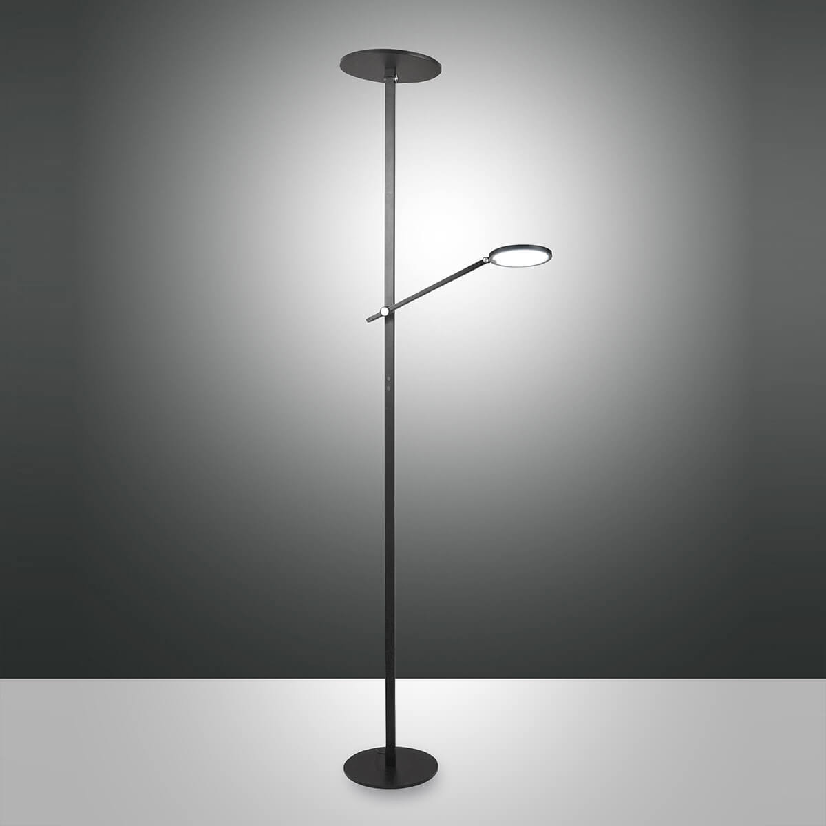 Fabas Luce Regina LED Stehleuchte mit Lesearm, schwarz