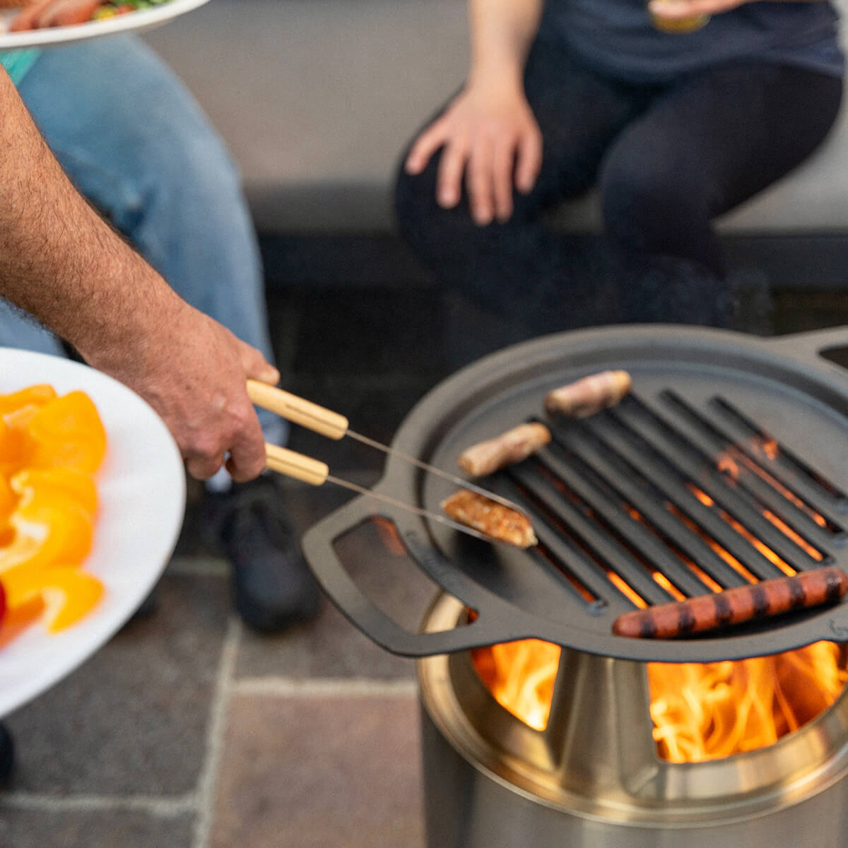 Ranger Gusseisen-Grillrost mit Aufsatz