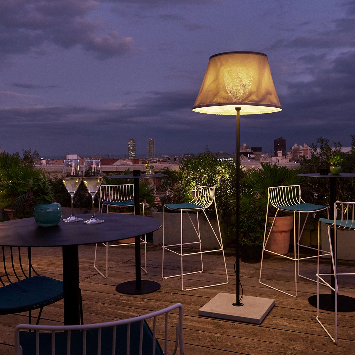 Marset TXL 2019 205 Stehleuchte, beige