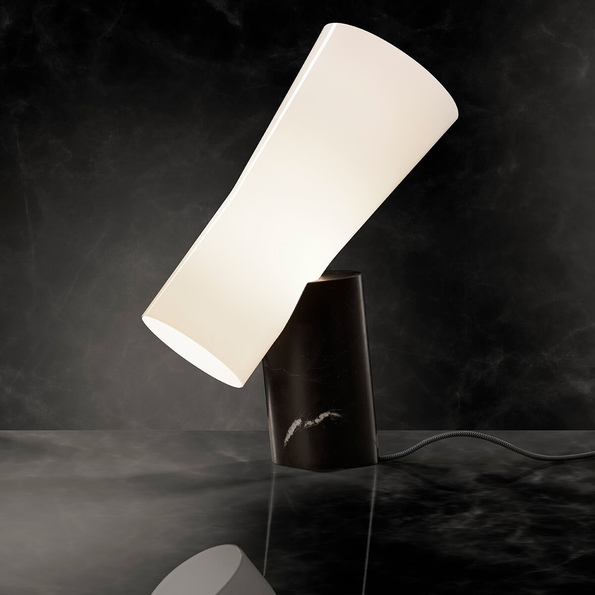 Foscarini Nile Tavolo, Marquina-Marmor schwarz