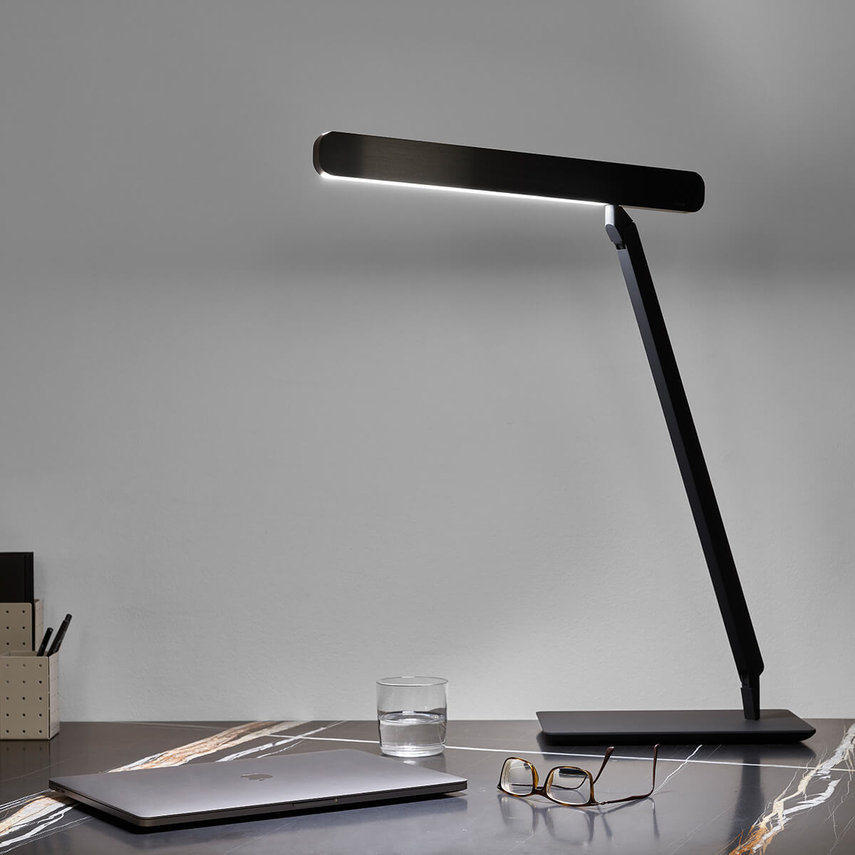 Taglio tavolo air LED Tischleuchte