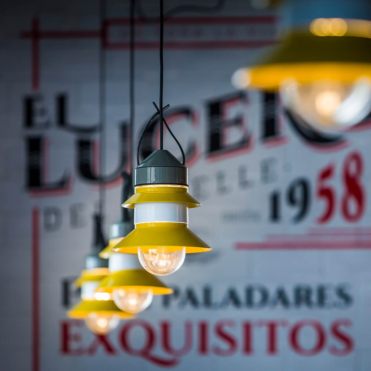 Marset Santorini Pendelleuchte, Schirme: senfgelb