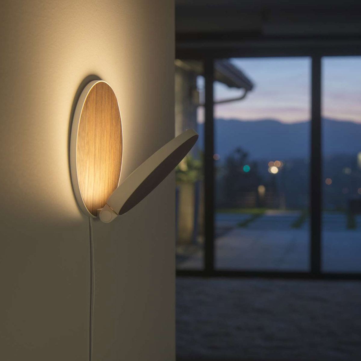koncept Gravy Plug-In LED Wandleuchte, weiß, Front: weiß, mit verstellbarem Leuchtenkopf