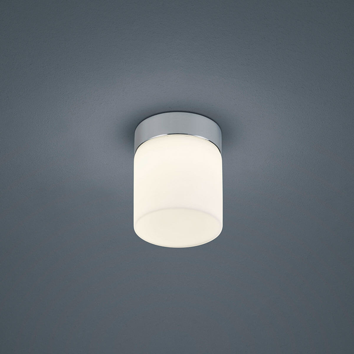 Helestra Keto LED Deckenleuchte, rund, Chrom - Opalglas Keto LED Deckenleuchte, rund