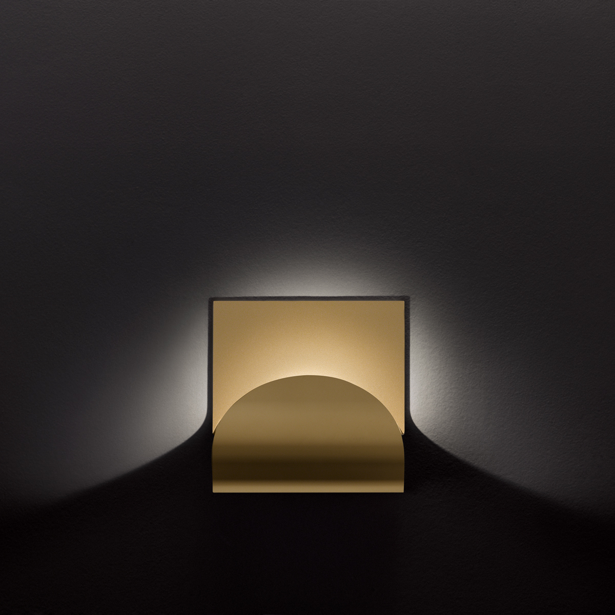 Cini & Nils Incontro Parete / Soffitto, mattgold