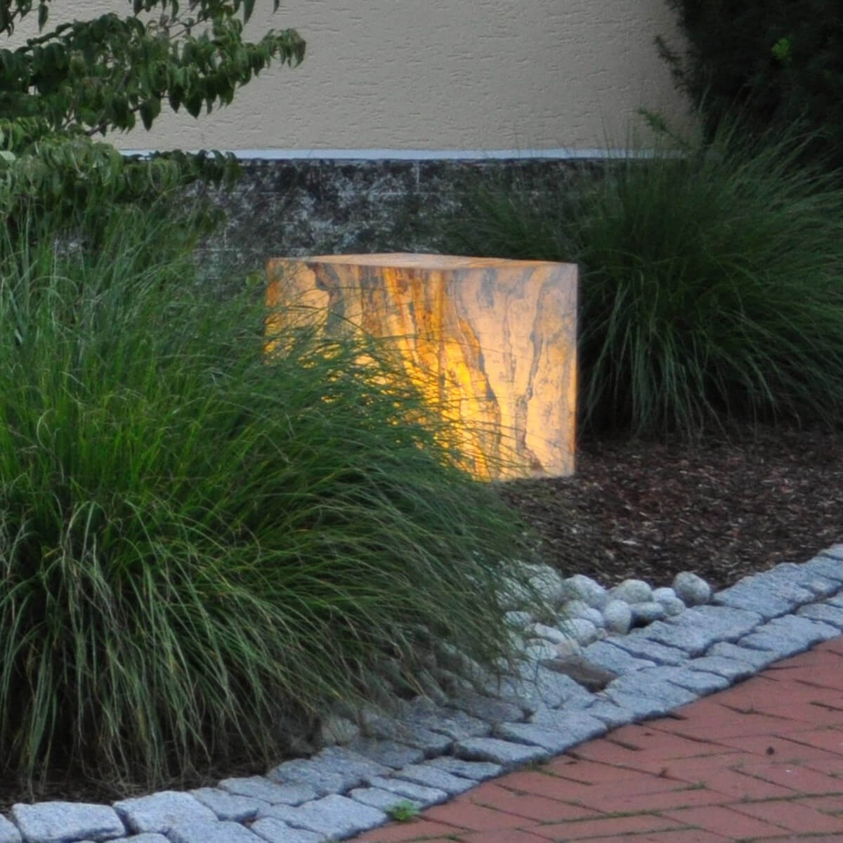 Epstein-Design Würfel Eifel im Herbst LED Außenleuchte, 29 cm, Schiefer