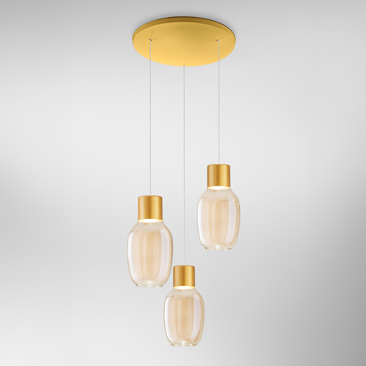 Fabas Luce Lapo LED Pendelleuchte, 3-flg., mit Rondell, cognac