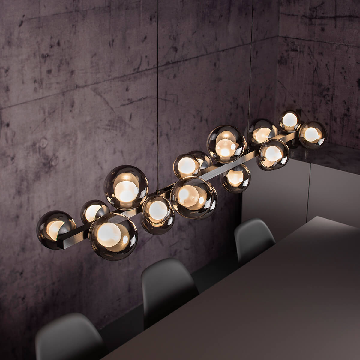 PURE E-Popup LED Pendelleuchte mit e-LIFT und CCT