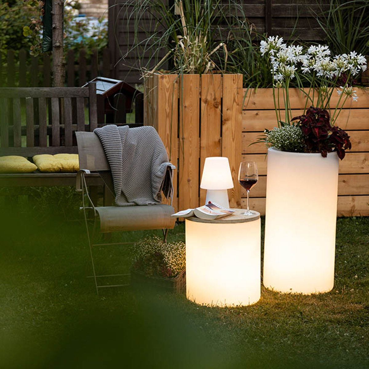 8 seasons design Shining Drum LED Solardekoleuchte, weiß