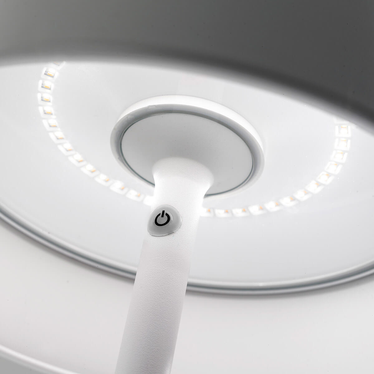 Zafferano AiLati Poldina XXL Pro LED Akkutisch- / Stehleuchte, weiß, Touchdimmer