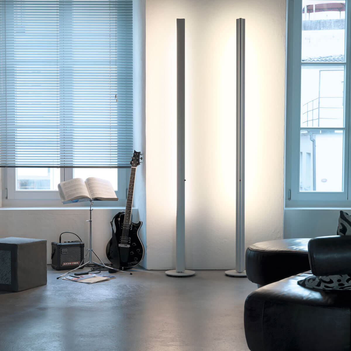 Belux Ypsilon LED Stehleuchte, weiß