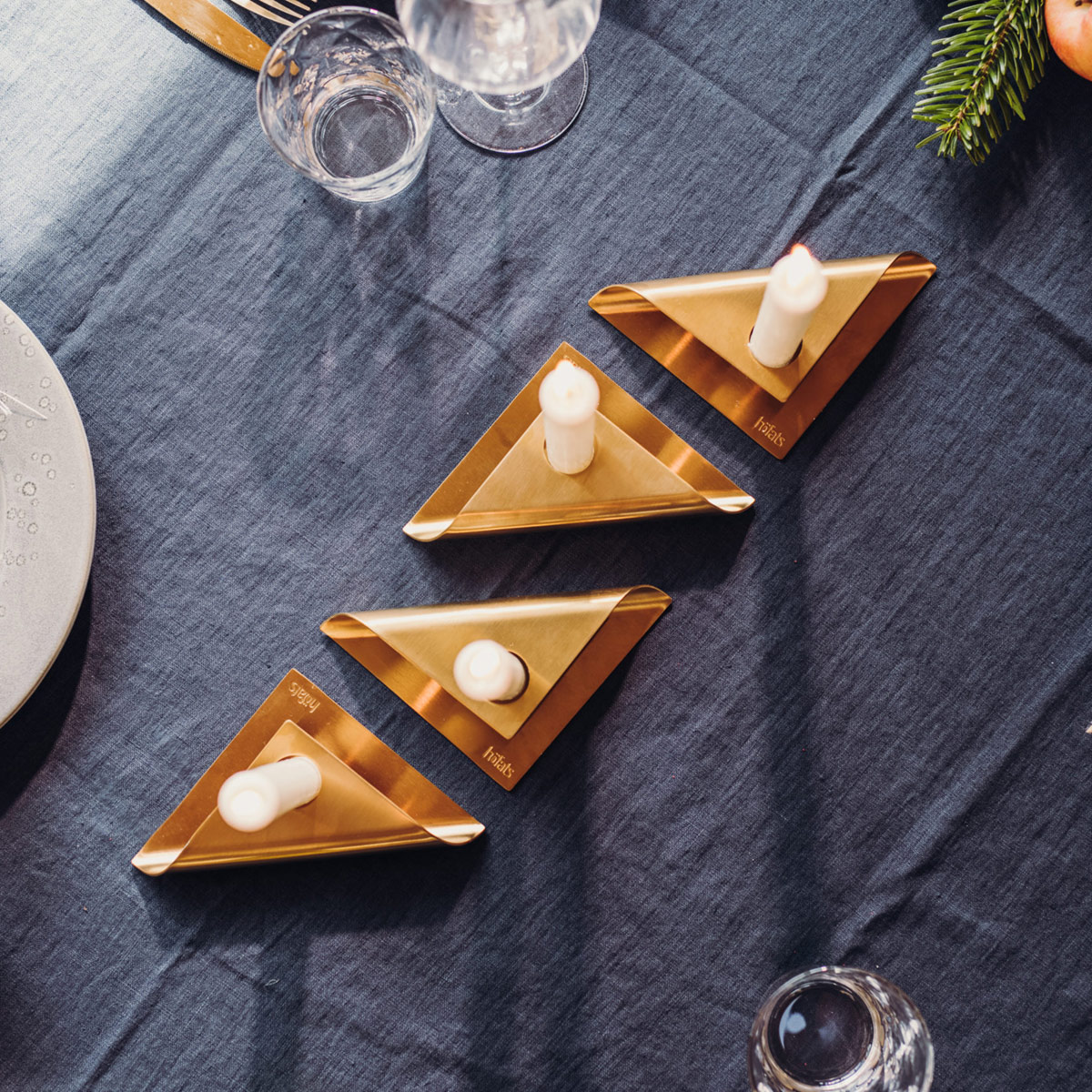 Höfats Square Candle Kerzenhalter, 4er-Set, Gold (Kerzen nicht inbegriffen)