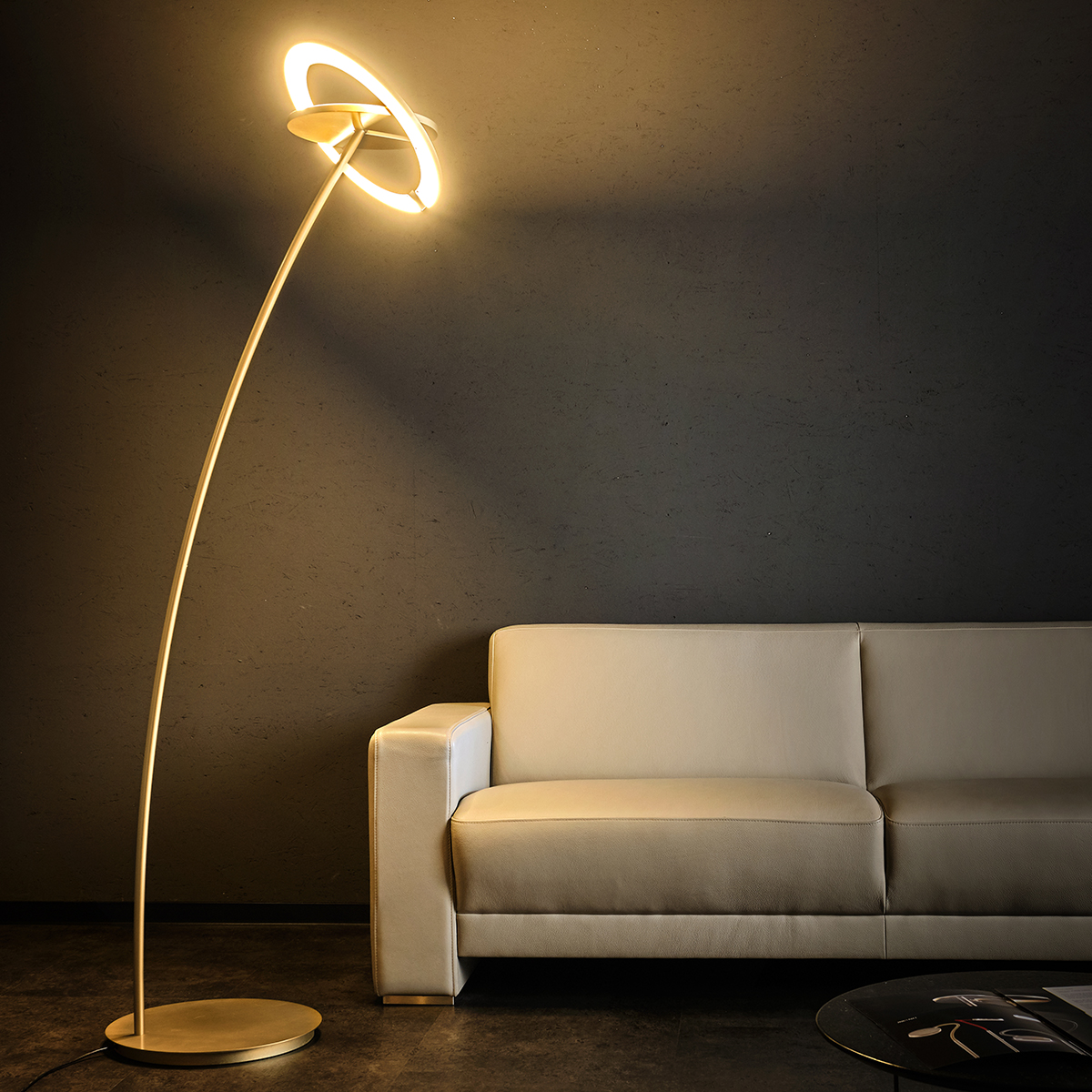 Holtkötter Supernova DW LED Deckenfluter, Eloxal Messing