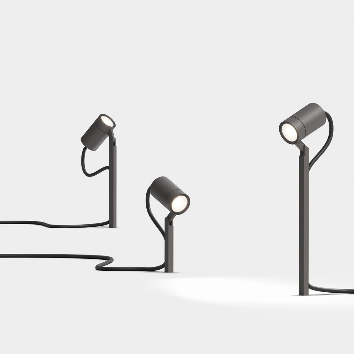 IP44.DE Piek Spot 25, 50 und 100 LED Spießstrahler, cool brown (braun)