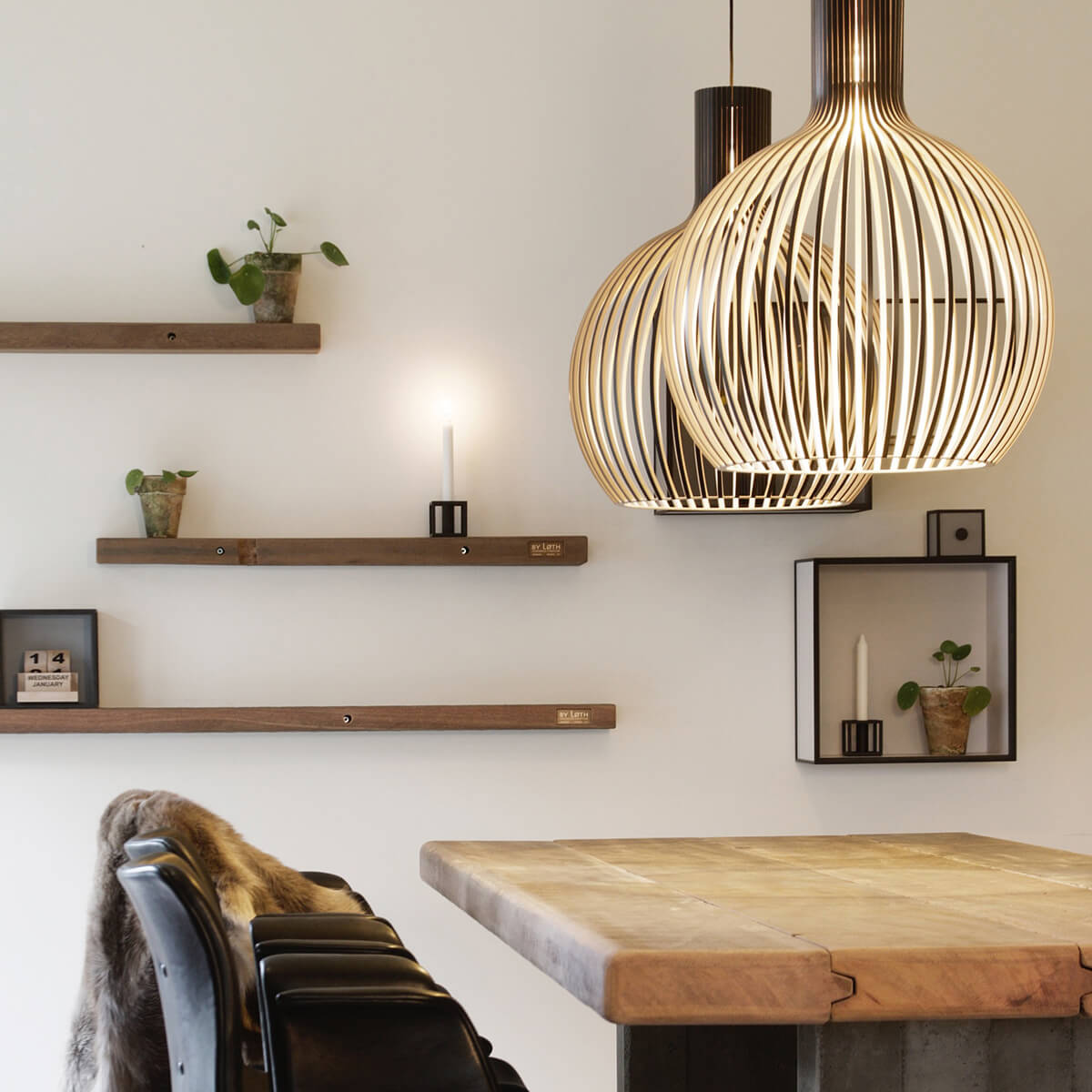 Secto Design Octo 4240 Pendelleuchte, schwarz laminiert, Kabel: schwarz