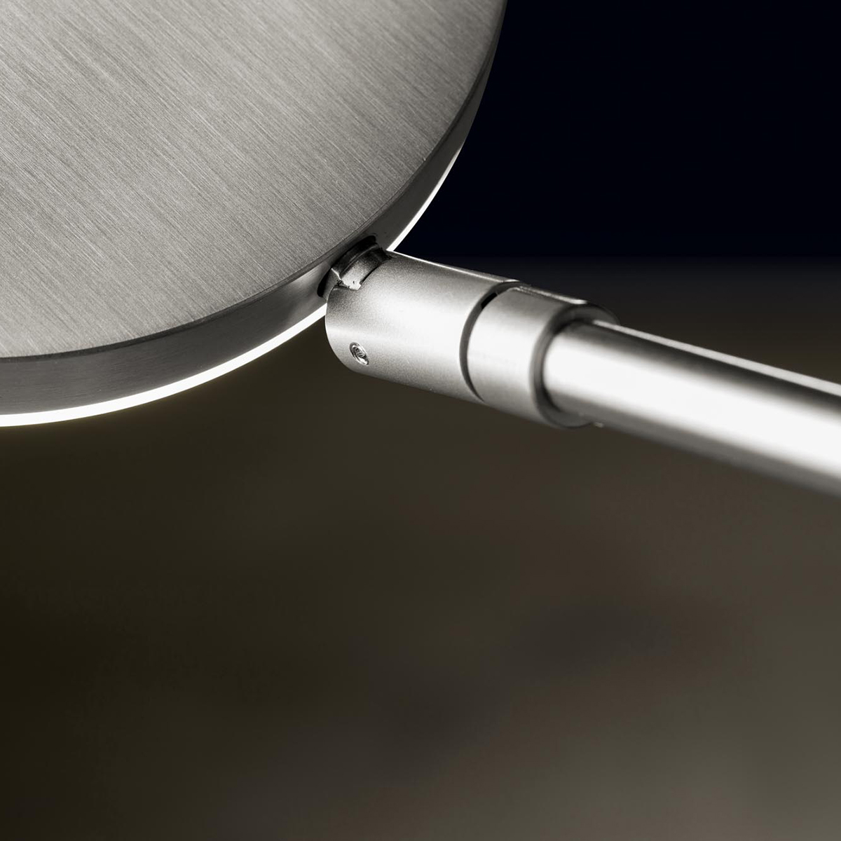 Holtkötter Plano T LED Tischleuchte, Aluminium matt