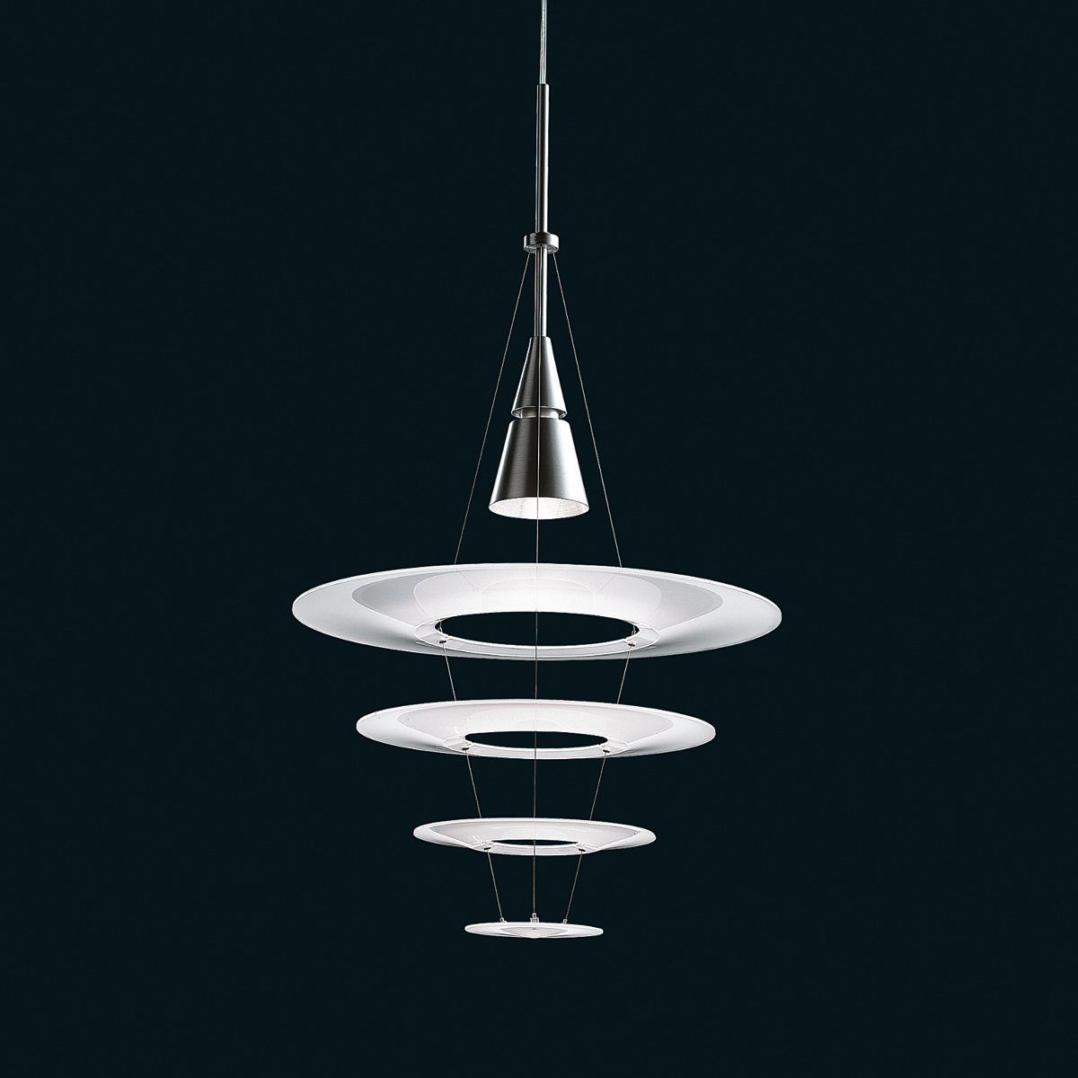 Louis Poulsen Enigma 425 Pendelleuchte, Alu gebürstet / Acryl weiß