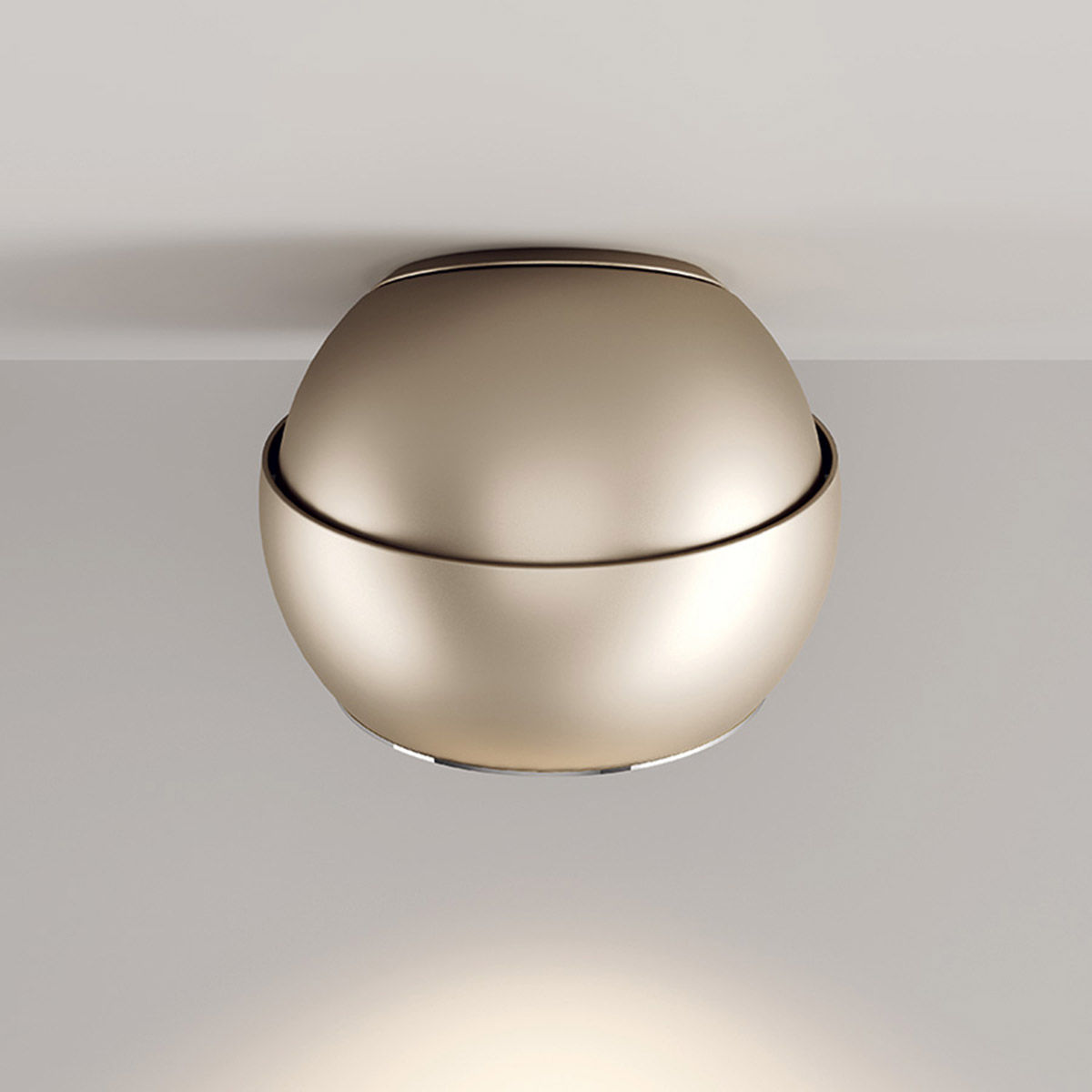 Lodes Spider LED Deckenleuchte, champagner matt