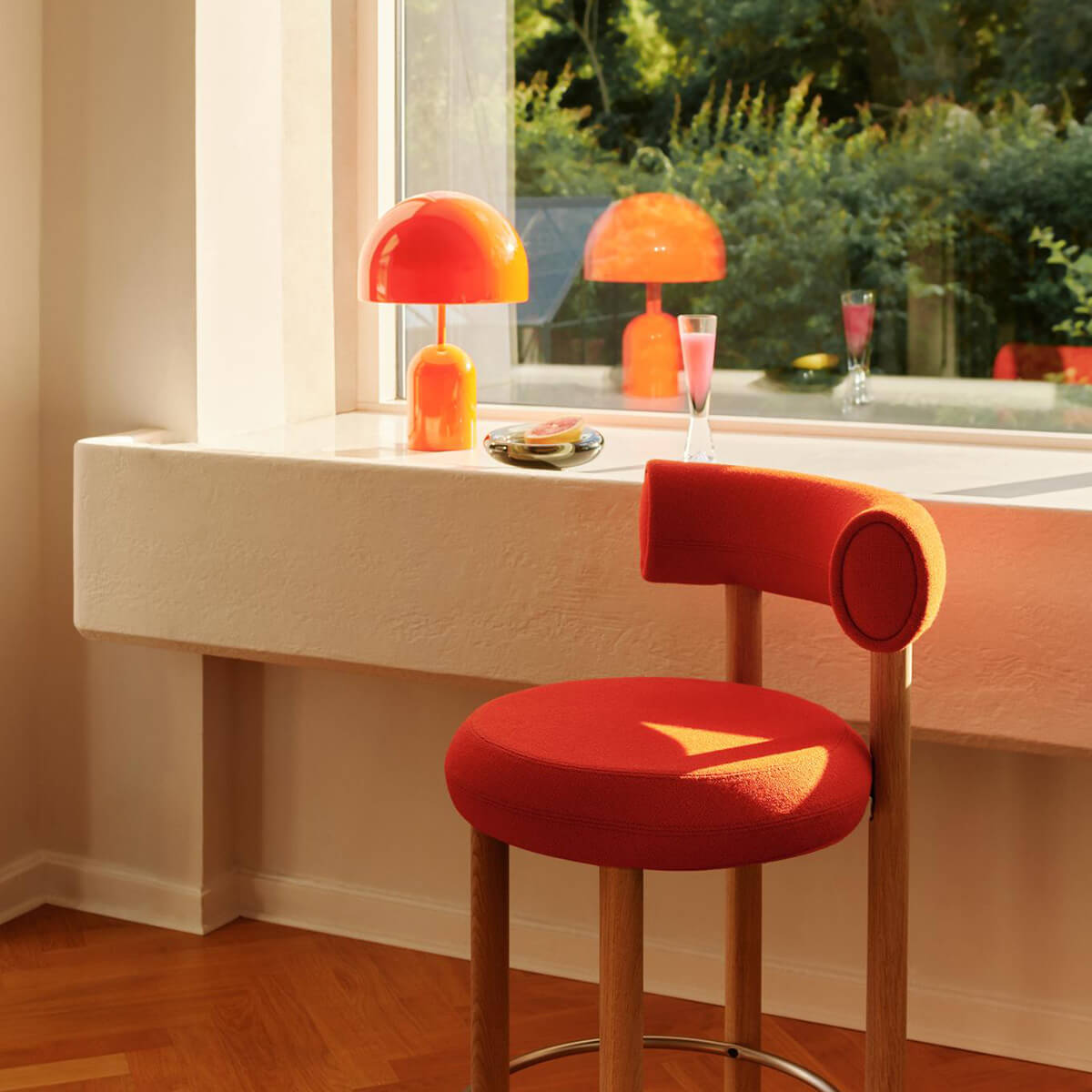 Tom Dixon Bell Portable LED Akkuleuchte, fluro (rot) glänzend