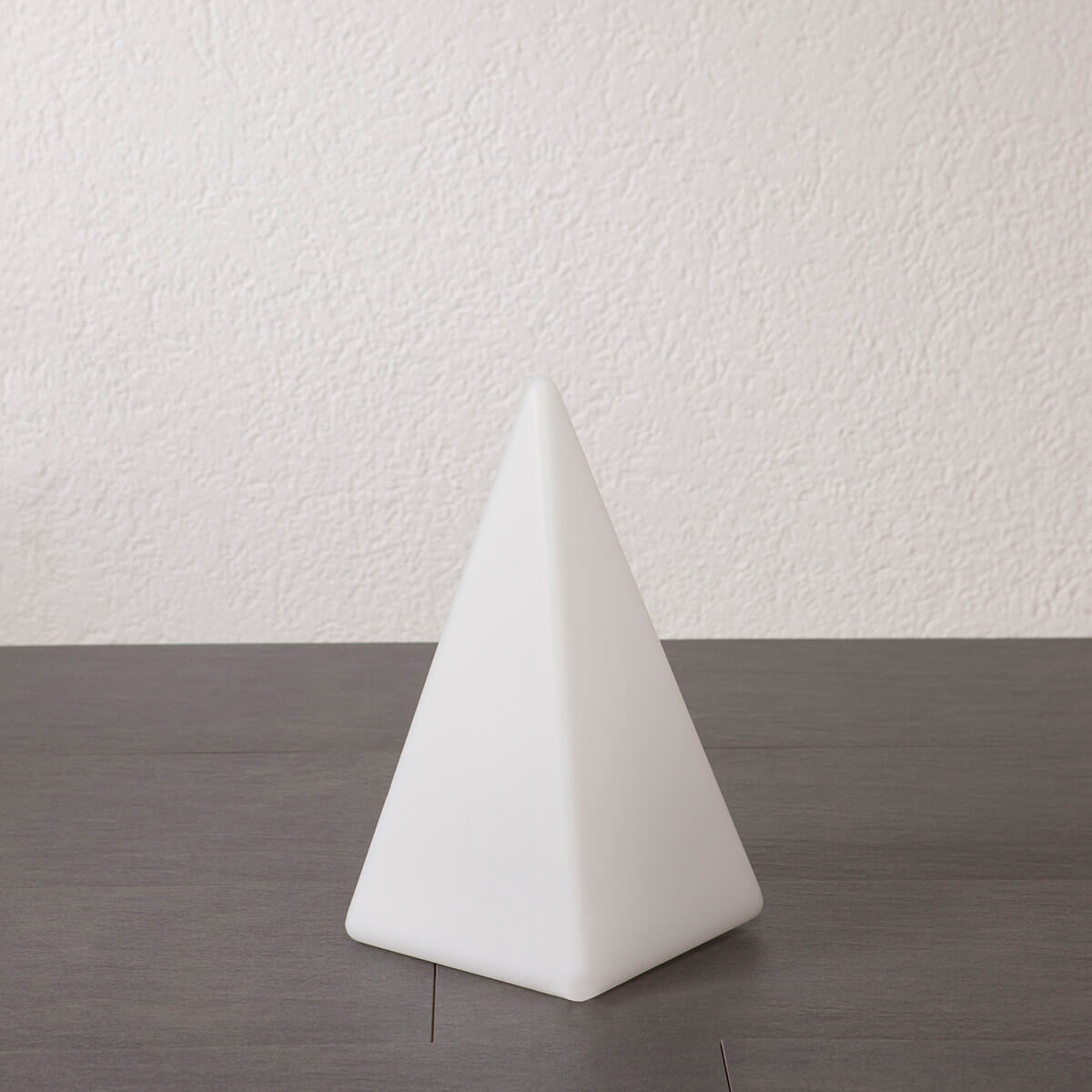 Epstein-Design Pyramide Außenleuchte, Höhe: 36 cm, weiß
