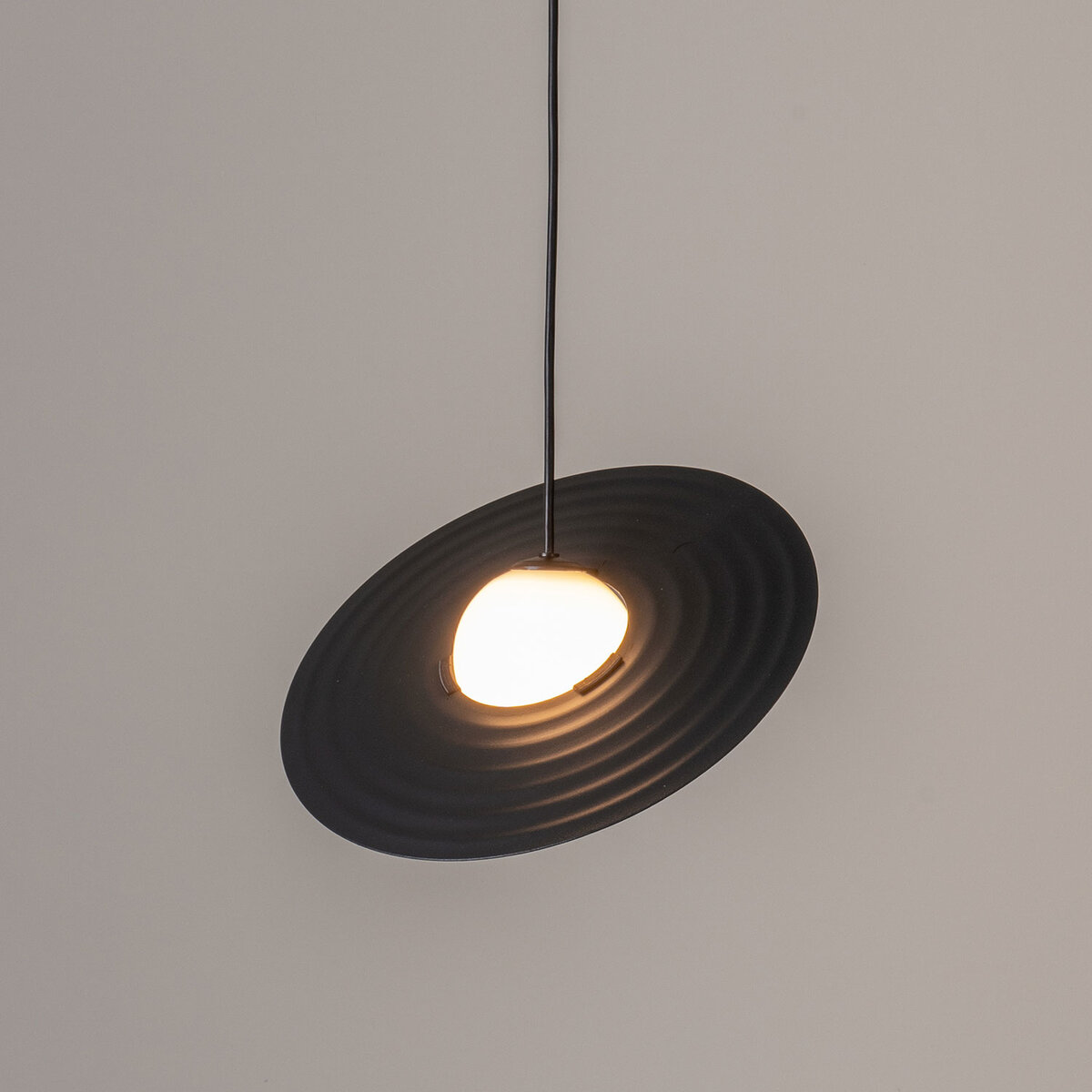 Milan Symphony Pendelleuchte, Ø: 30 cm, anthrazit