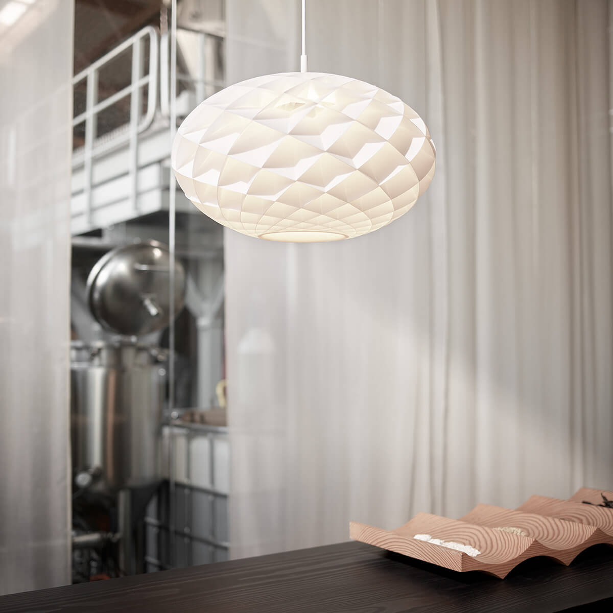 Louis Poulsen Patera Oval Pendelleuchte, weiß matt