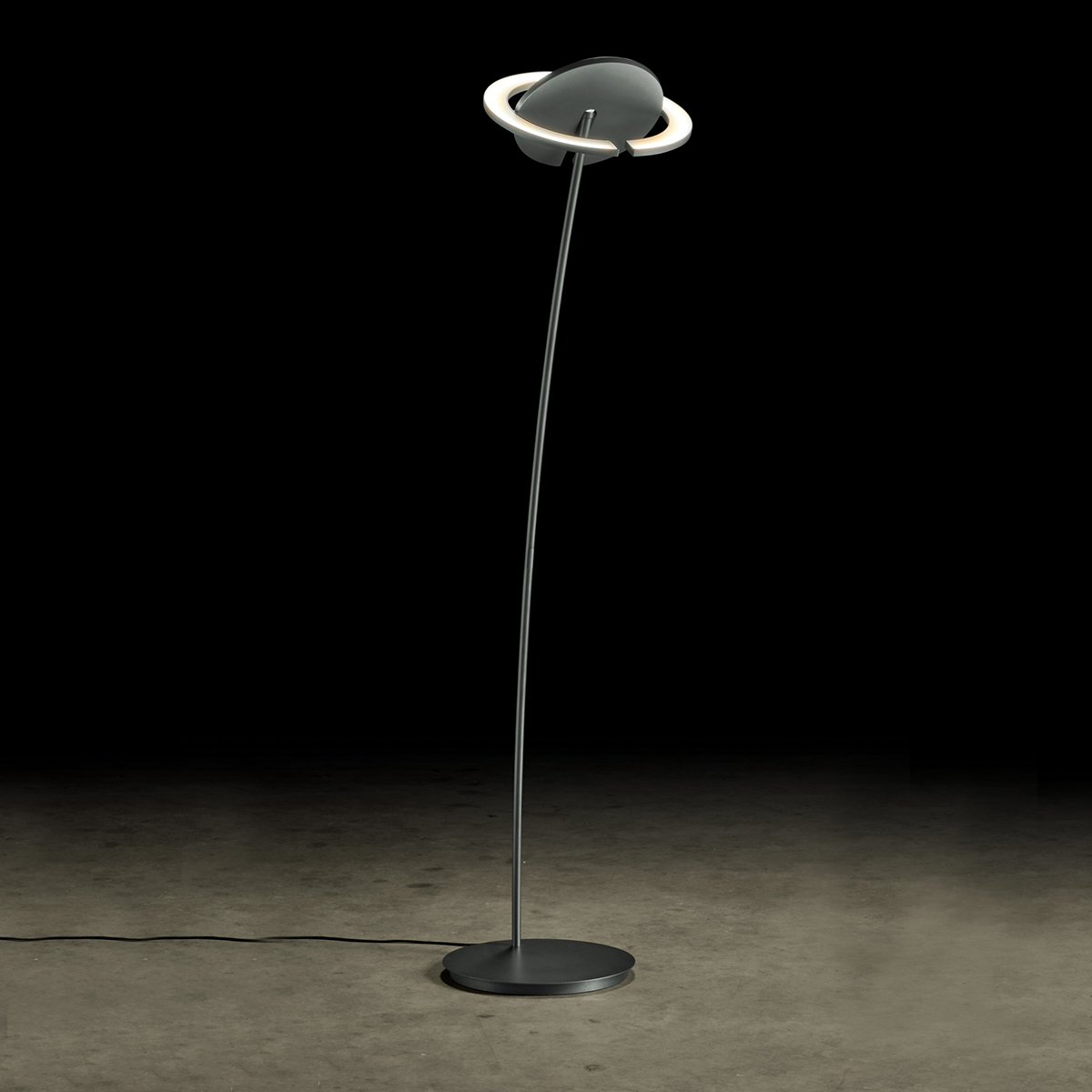 Holtkötter Supernova DW LED Deckenfluter, Platin