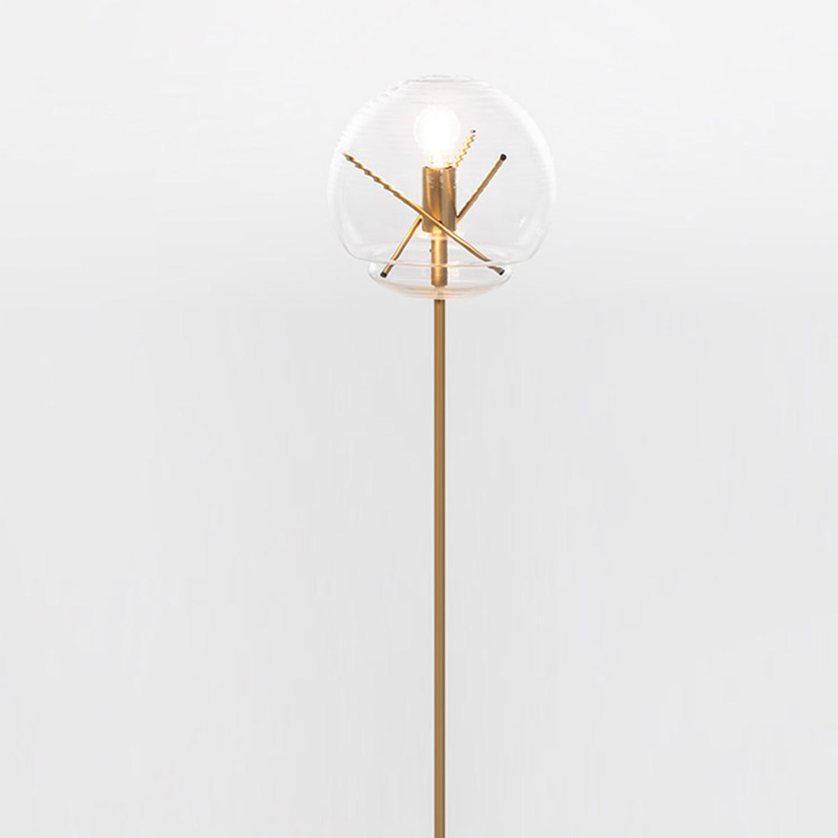 Artemide Vitruvio Terra, Struktur: messingfarben, Schirm: transparent
