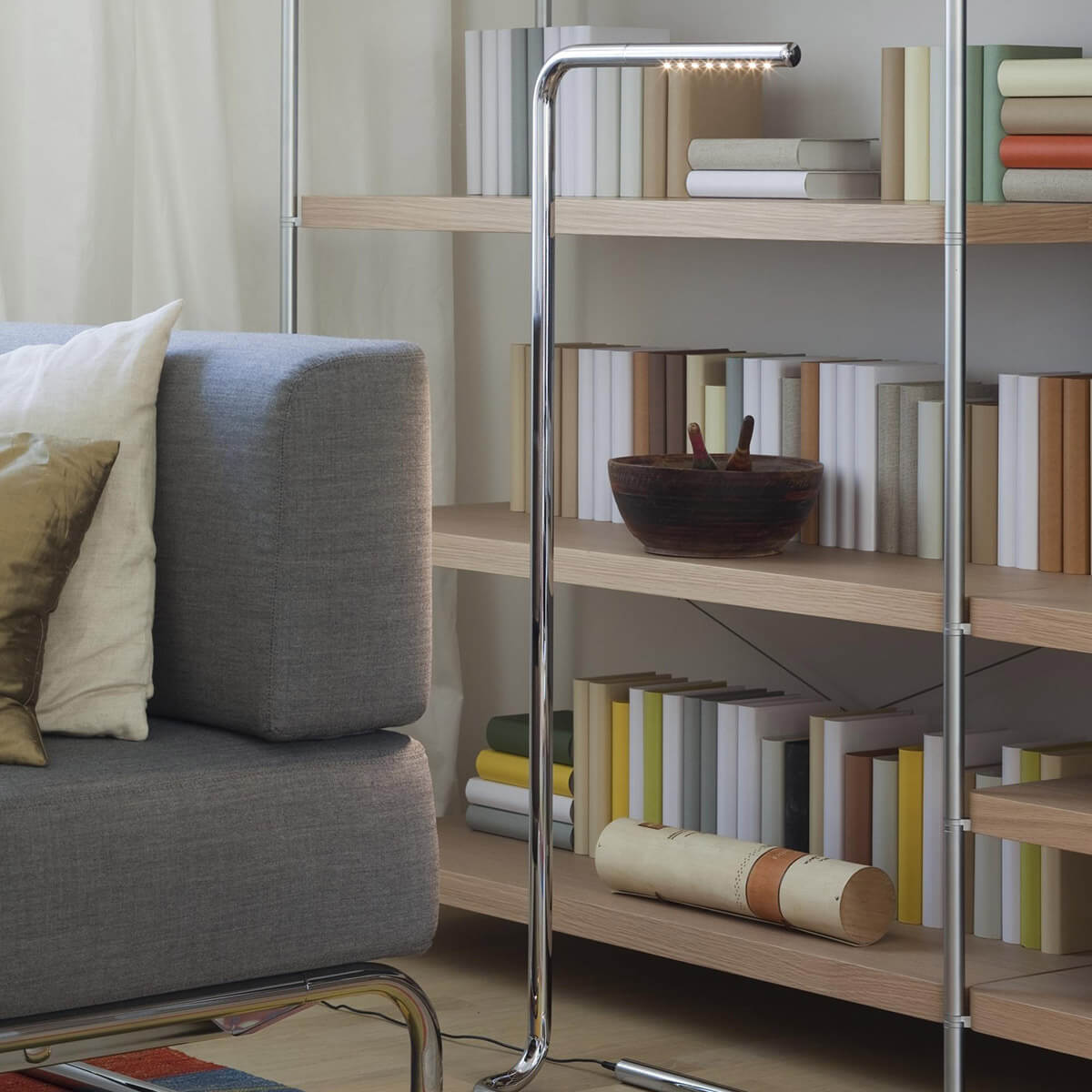 Tecnolumen Lum 125 LED Stehleuchte, Chrom