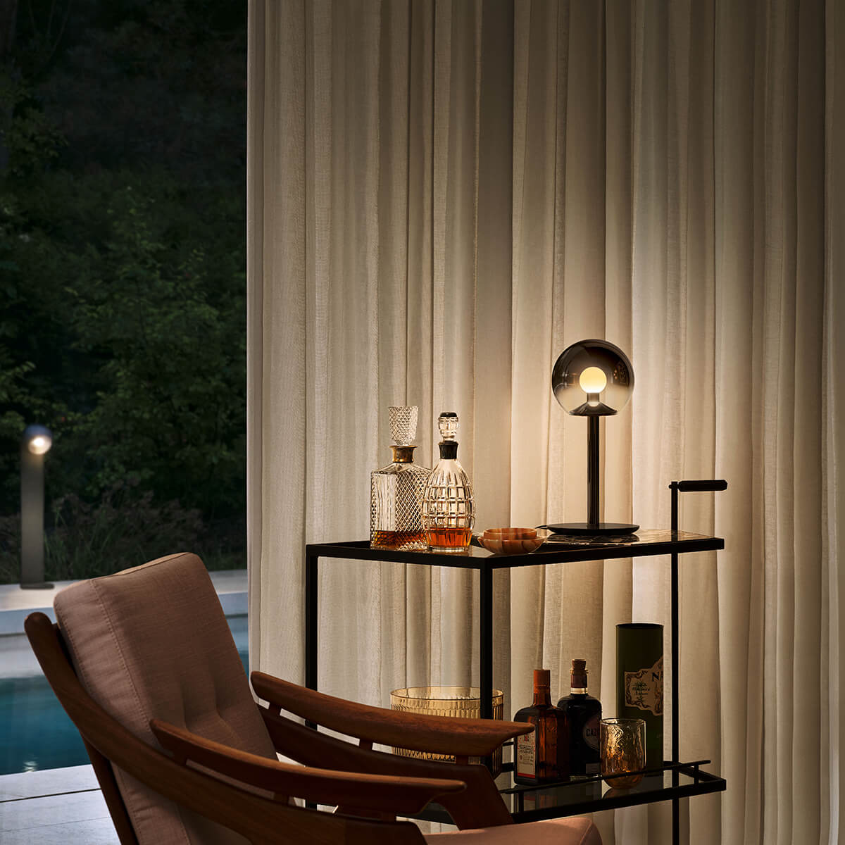 Occhio Luna sogno LED Tischleuchte, dark chrome