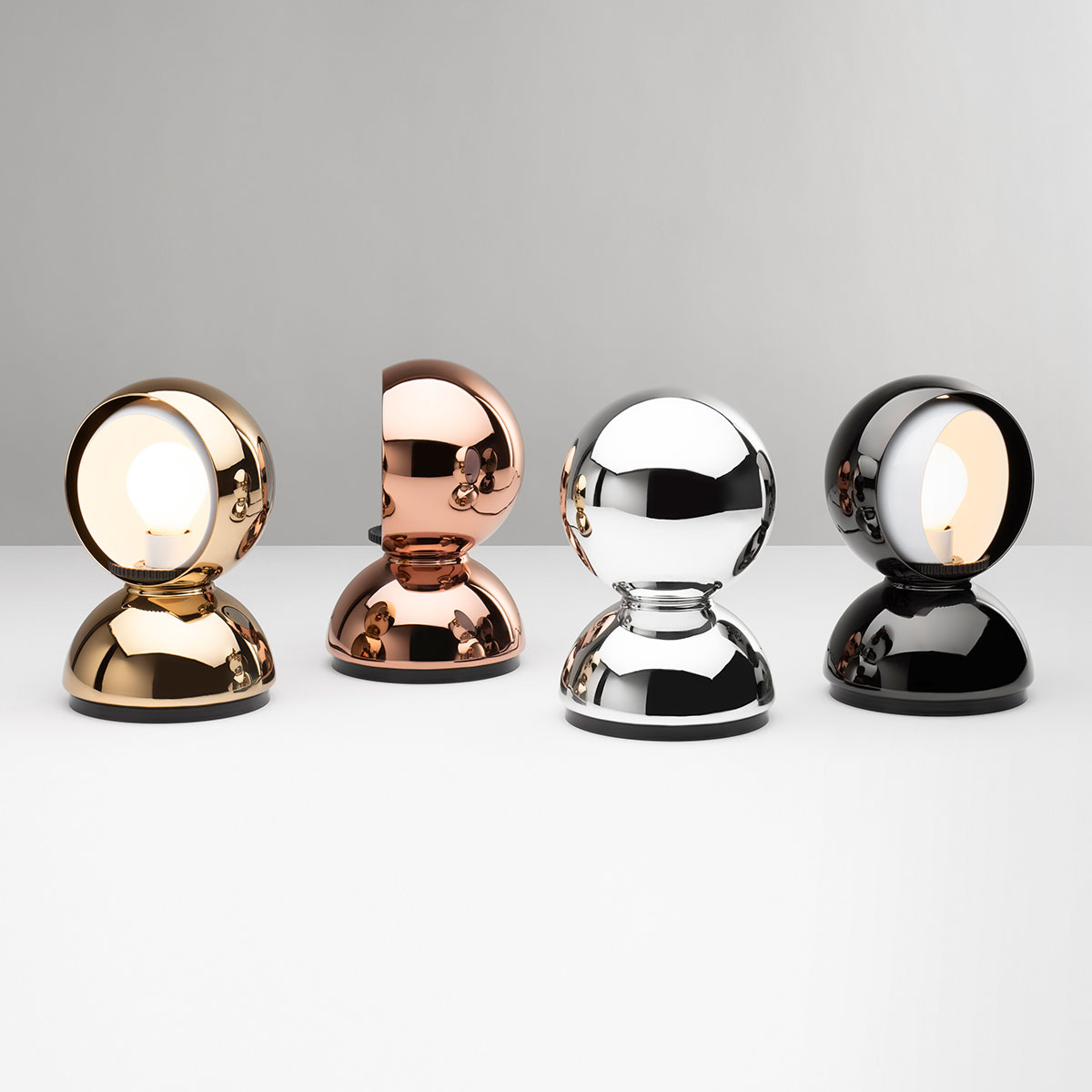 148-artemide-eclisse-tavolo-kupfer-gold-chrom-schwarz-1-1200x1200 Artemide Eclisse Tavolo, Gold, Kupfer, Chrom und schwarz glänzend