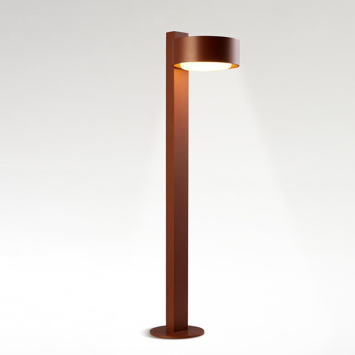Marset Plaff-on! B IP65 LED Wegeleuchte, rostbraun